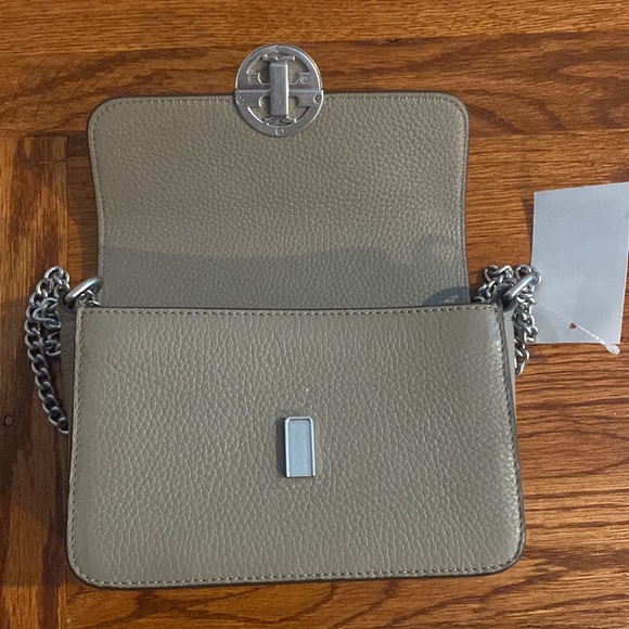 Tory Burch Olivia Pebbled Leather Crossbody - Picture 5 of 6